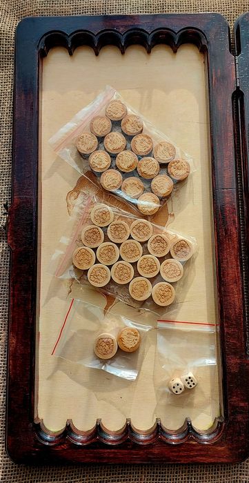 Продам нарды "Львы"