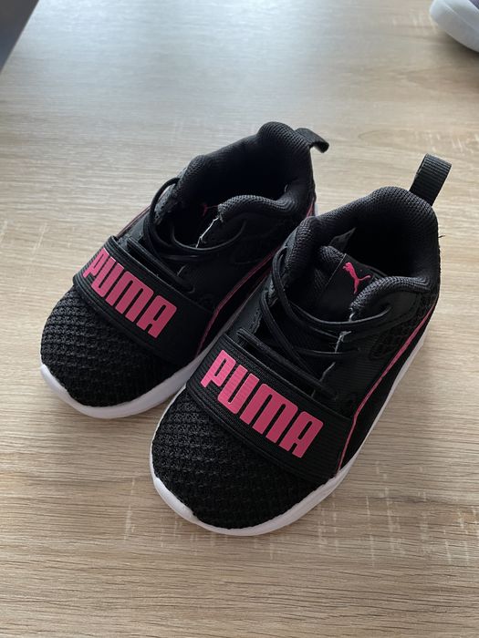 Adidasi puma noi