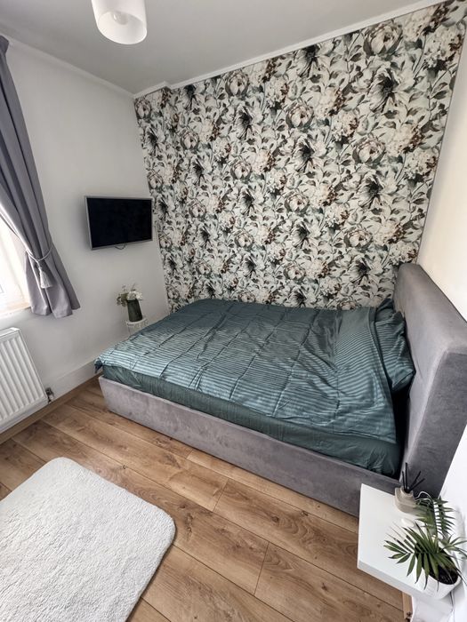 Proprietar vand apartament Centru Civic 4 camere , fara agentii