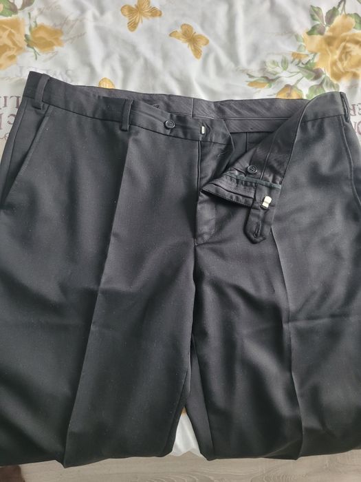 Vand pantalon stofa