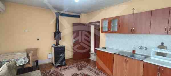 Продава се Къща в с. Полски извор, Област Бургас - 65 кв.м за 620 €/кв.м - Снимка #2