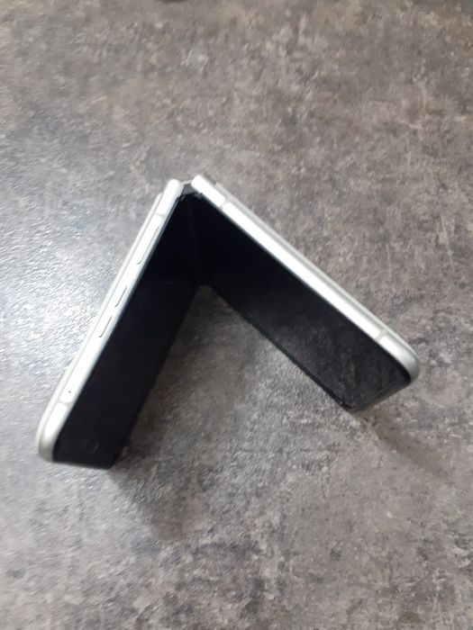 Vind sau schimb  Motorola razer 40