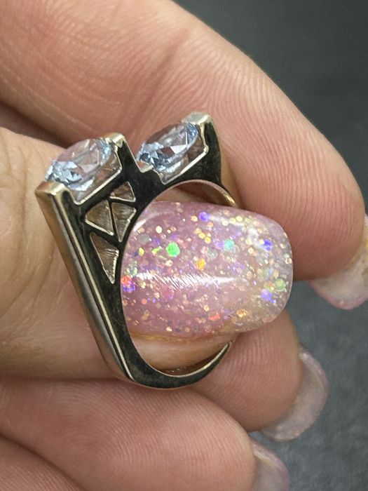 Кольцо белое золото 585