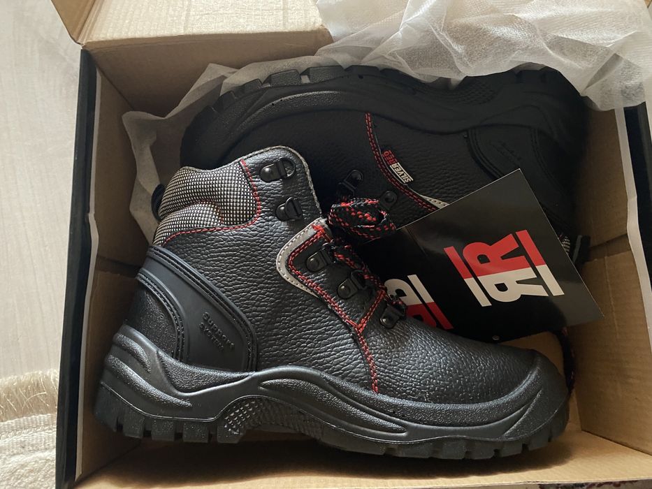 продается спецобувь