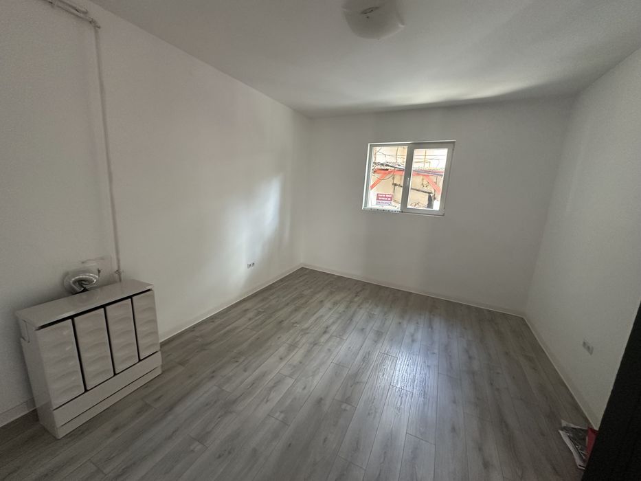 Inchiriez spatiu de birouri