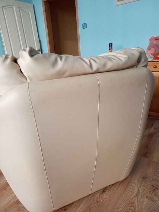 Фотьойли от естествена кожа