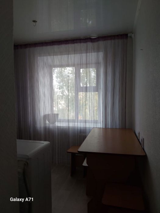 Продам 2 комнатную каритра