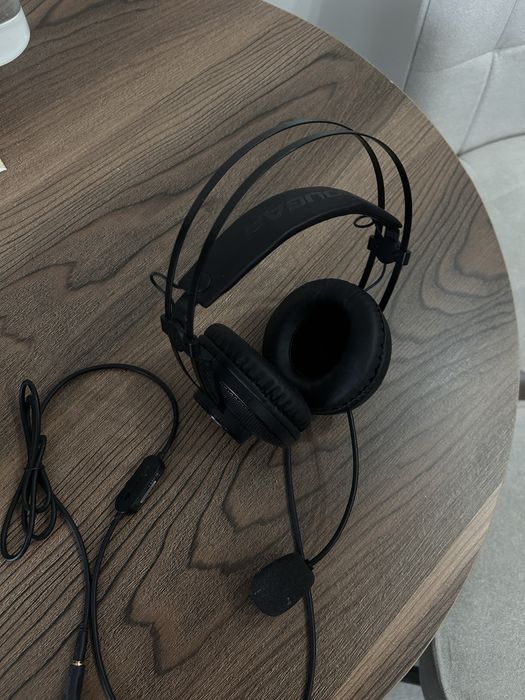 Наушники Cougar в отличном состоянии