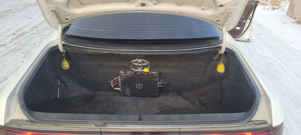 В продаже марк 2 90