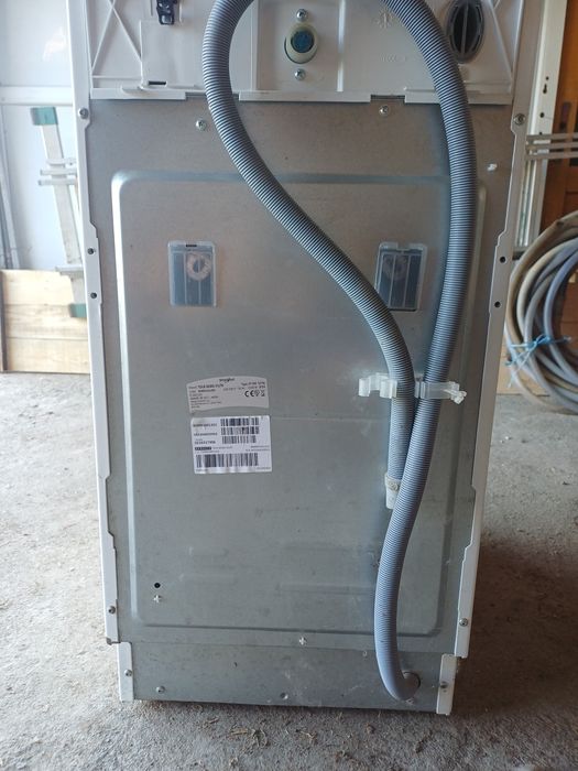 Mașină de spălat+boiler electrc ariston(ambele)n 80 litri