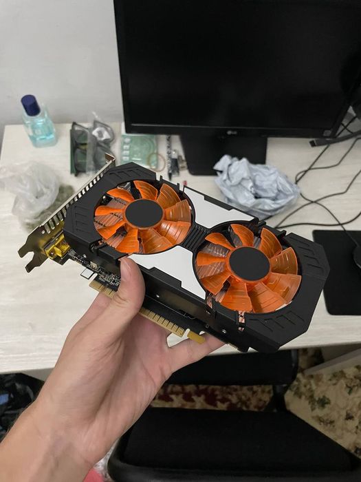GTX 750 TI 2 GB Yangi