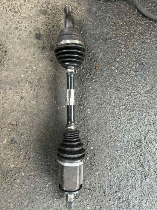 Полуска за бмв е60