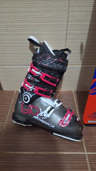 Set schiuri 140cm salomon-clapari ,casca ski