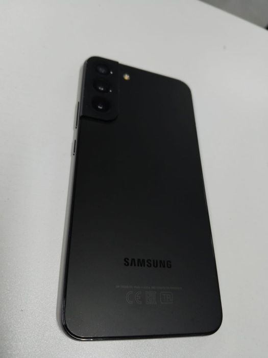 Samsung s22+ на обмен