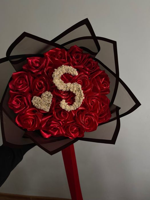 Букети от фоамени рози !!