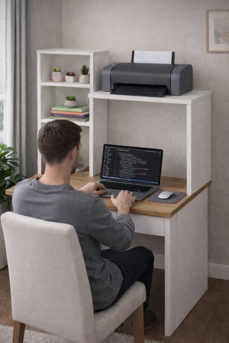 Компьютерный стол с полкой под принтер