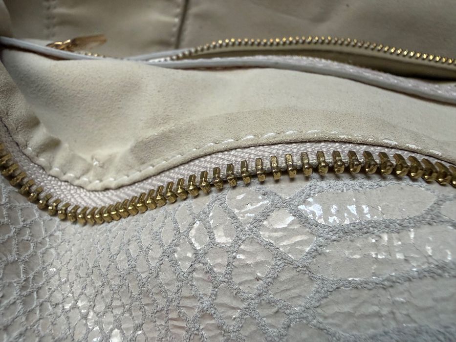 Оригинална чанта Louis Vuitton Whisper Monogram Suede Python – Лимитирана серия