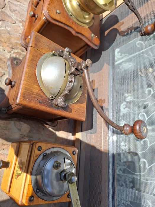 Rasnite de cafea de colectie