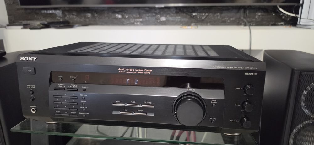 Receiver stereo Sony STR-DE135