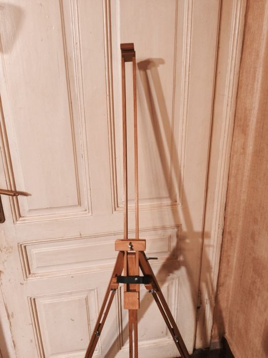 Статив за платно  за рисуване