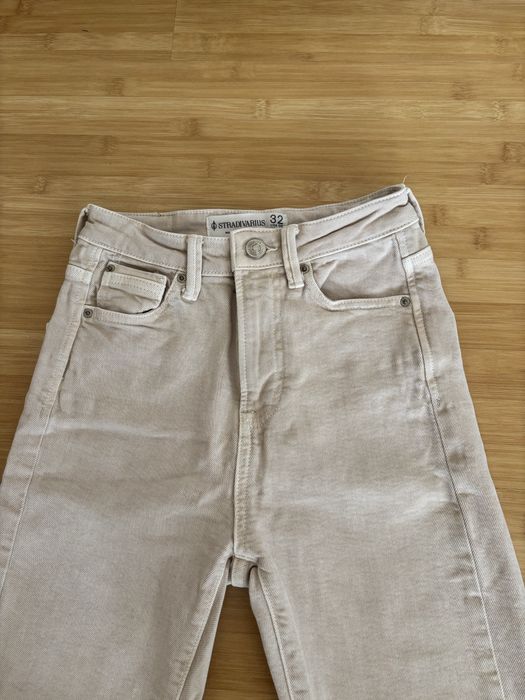 Дънки Stradivarius 32 номер