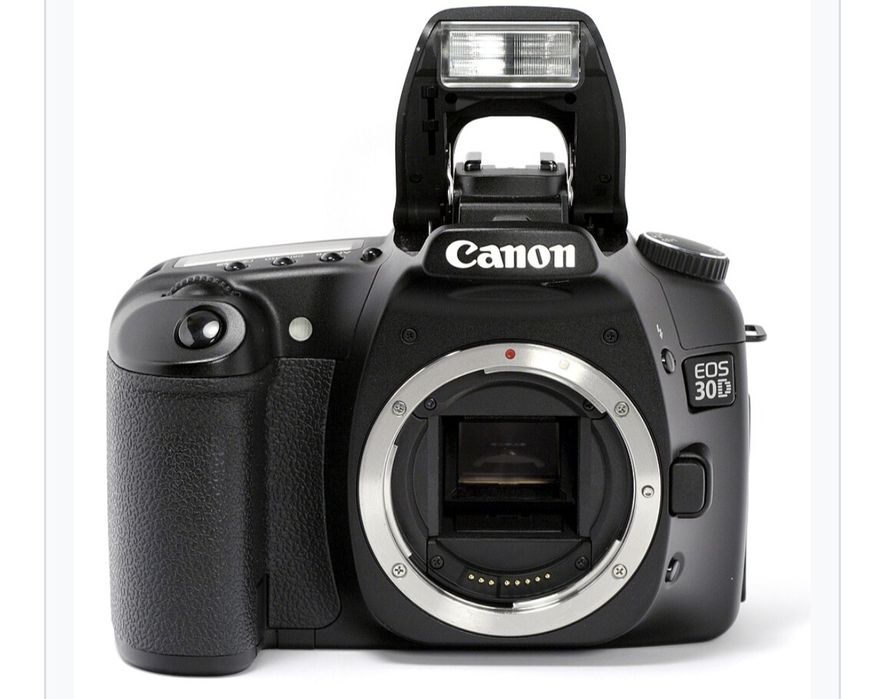 Canon 30d+ Обьектив Sigma  70-300