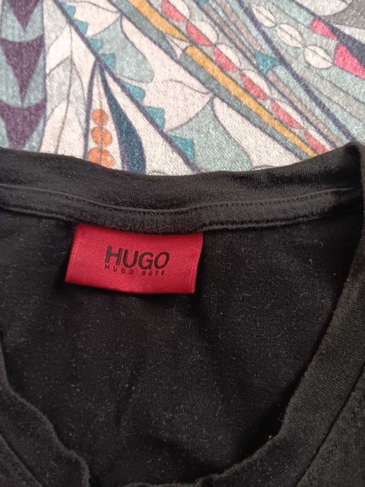 Тениска на -HUGO-