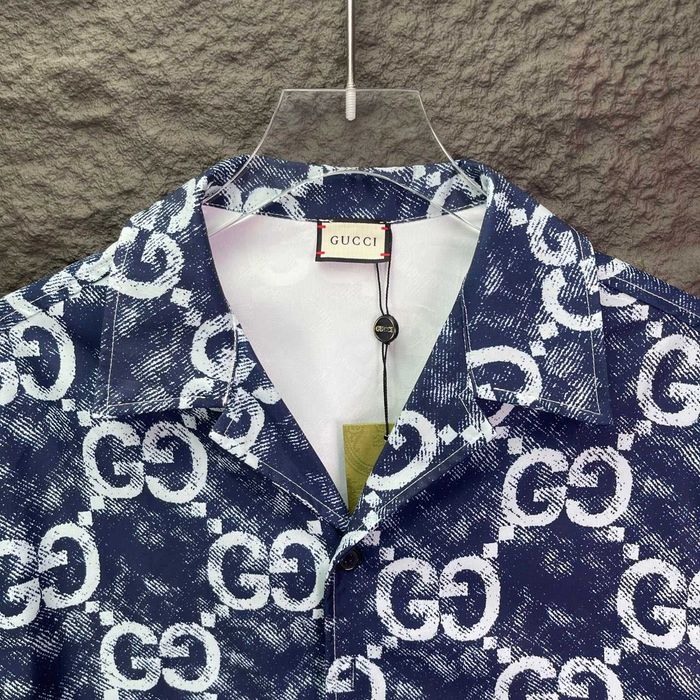 Gucci All-over Logo Trio cu mână scurtă Material de înaltă calitate
