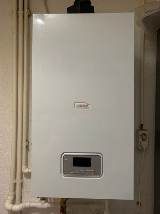 Centrala electrica de 9 kw Protherm noua