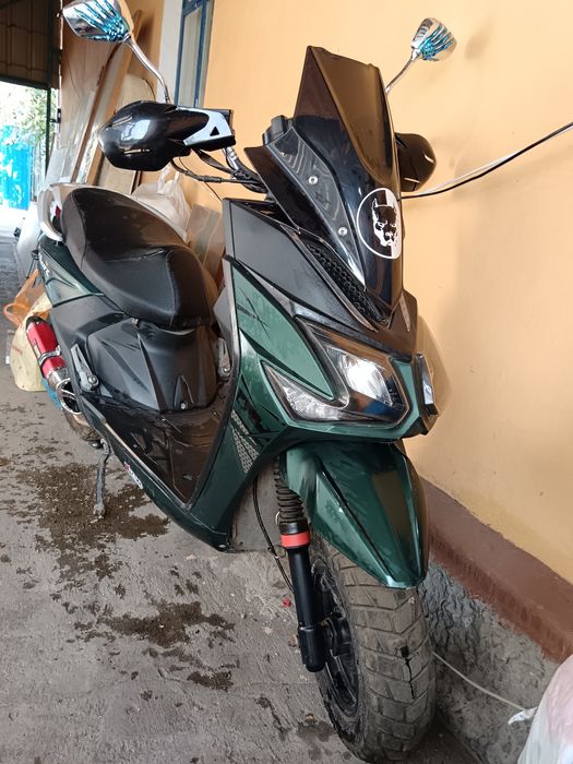 Скутер 150 кубов "Самурай"