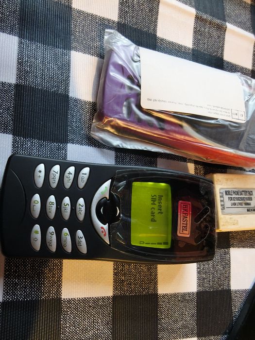 Nokia 8210, Cat B35 Kaios, Nokia E71