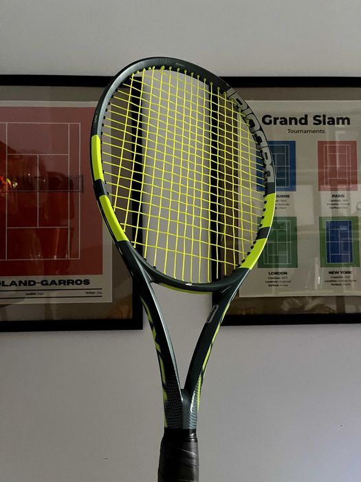 Vand Babolat Pure Aero 98 2026 - aproape noua