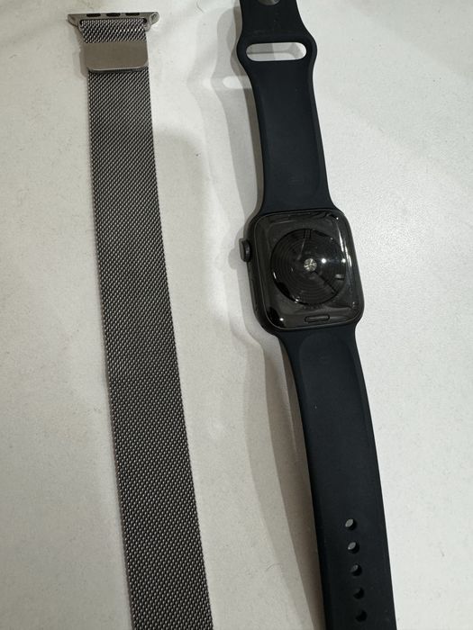 Apple Watch SE 44мм Продам