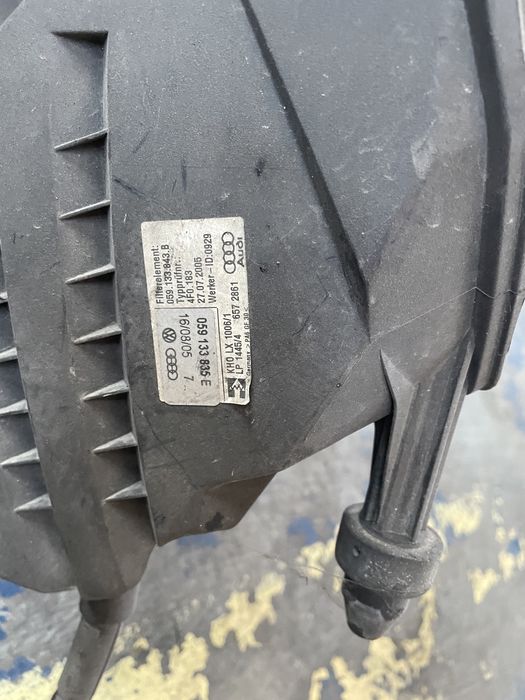 Carcasa filtru aer audi a6 c6 4f 2.7tdi 3.0tdi bpp cana bmk asb cdya