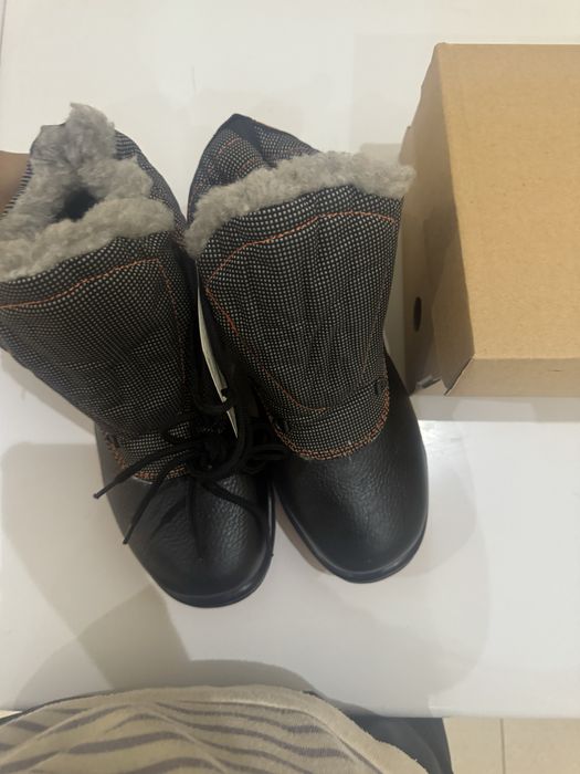 Продается обувь спецодежда