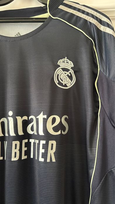 Tricou real madrid