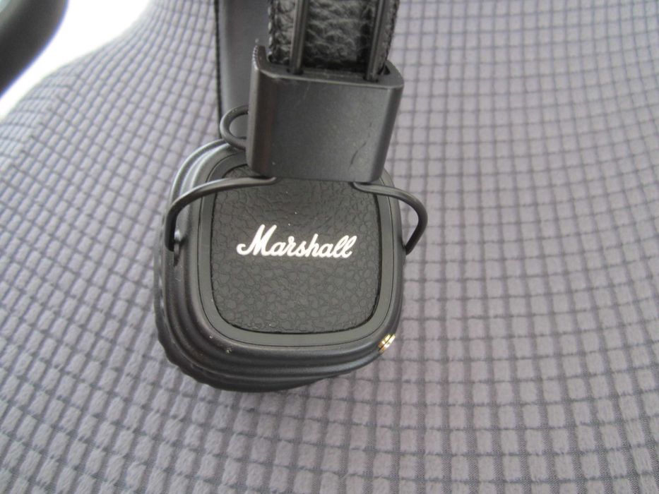 Marshall Major II блутут слушалки