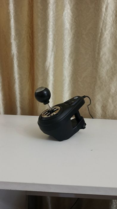 Продам игровой руль