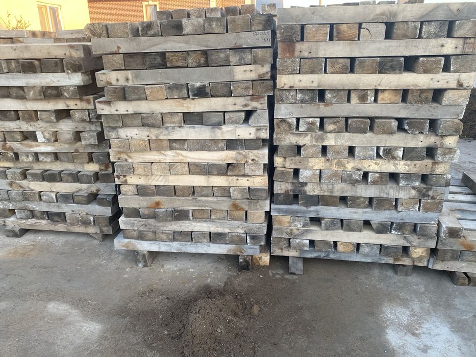 Продам брусы метровые