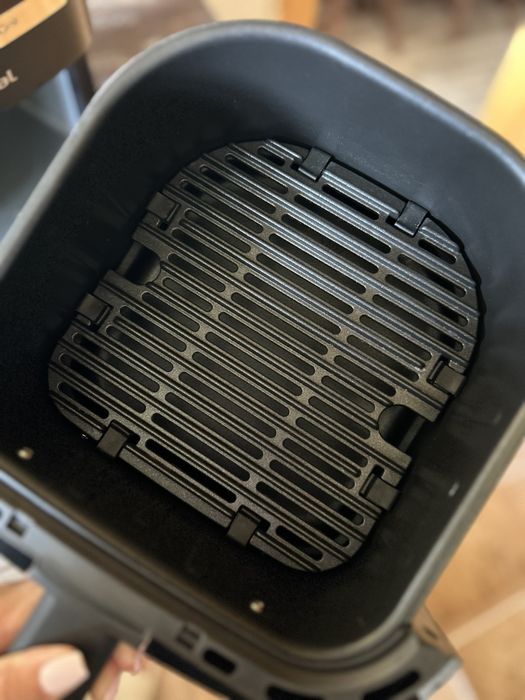 Еърфраер, уред за здравословно готвене TEFAL EASY FRY & GRILL