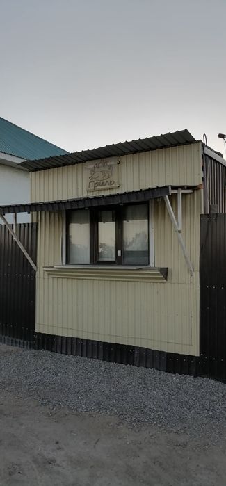 Продам будку готовый бизнес, с печью, и кондиционером.