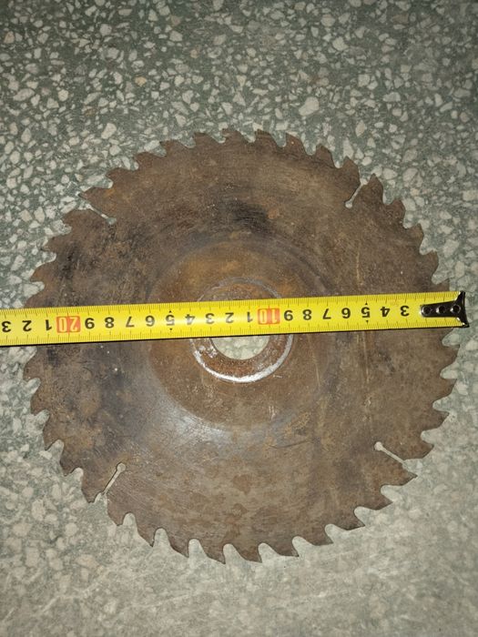 Циркулярные  пильные диски по дереву