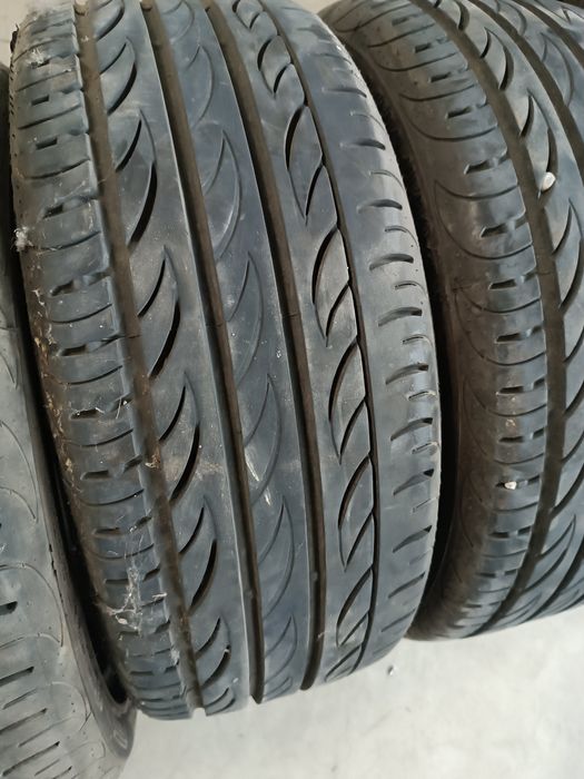 Anvelope Vara 195 45 16 Pirelli 7mm