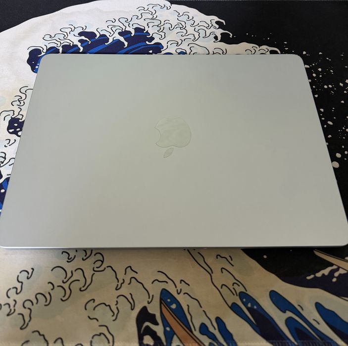 Macbook air m4 16/256GB