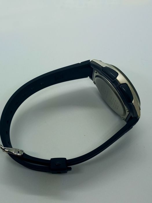 Casio aw80   30e.