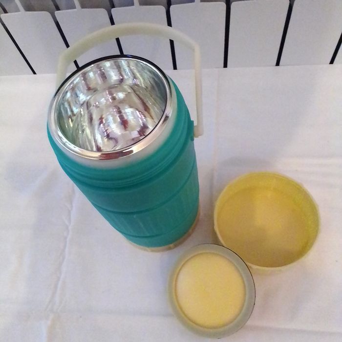 Термос для еды б/у.