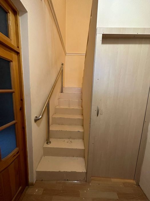 Сдаётся в аренду двор 3 сотки, 5 комнат