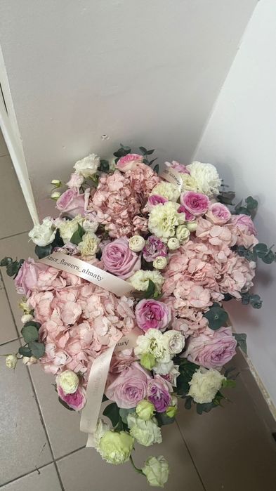 Продам букеты цветов