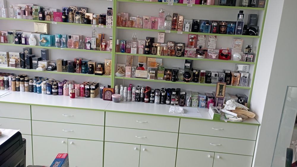 Гишатура с чекмеджета