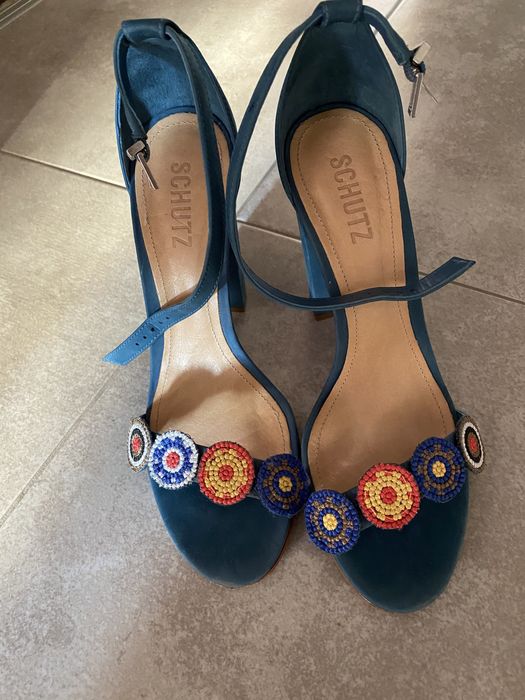 Bata, Hush Puppies, Schuz обувки